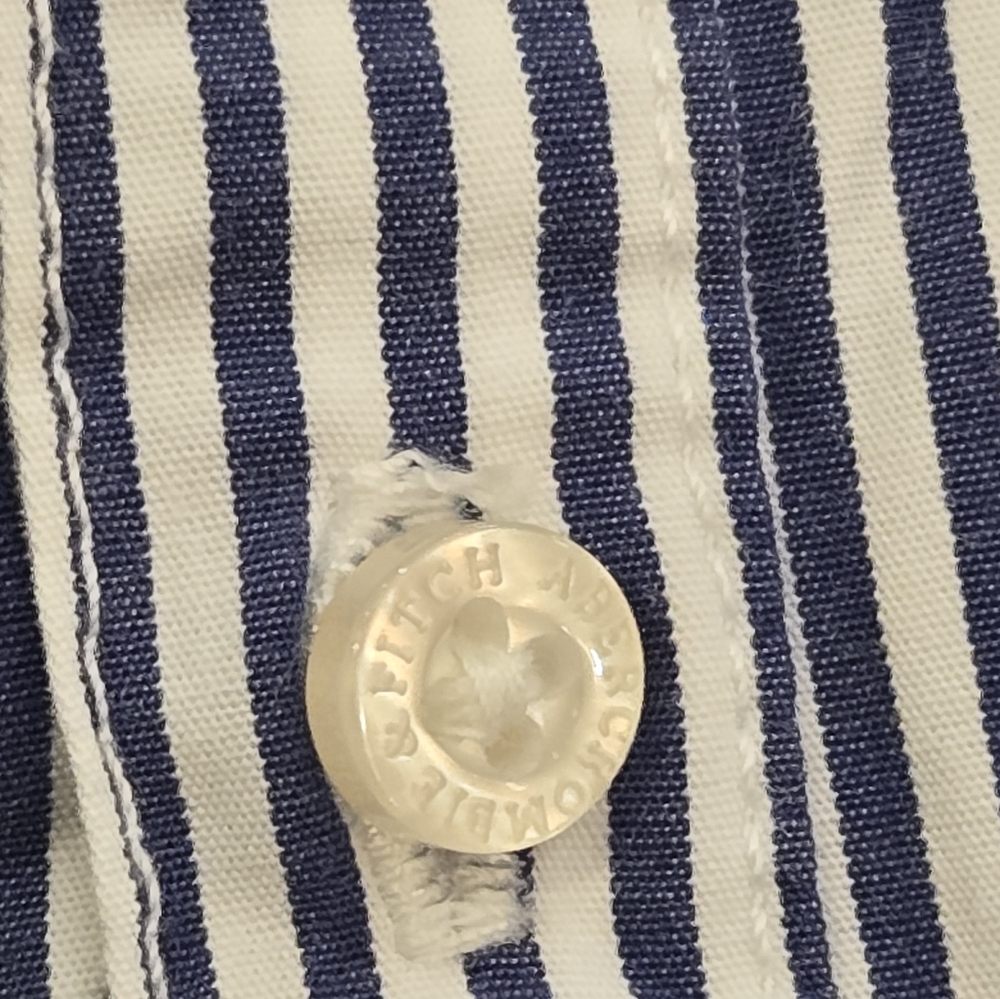 Abercrombue Women's Striped Blue and White Shirt - Picture 7 of 7